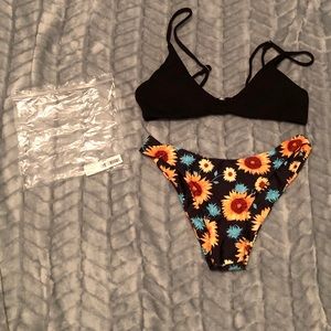 *NBW* Shein Sunflower bathing suite
